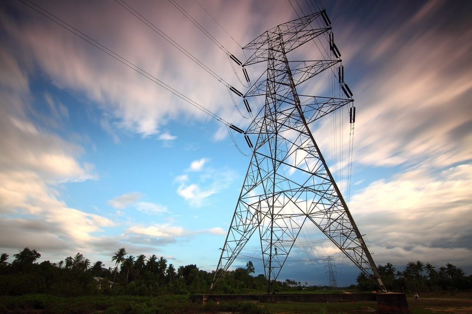 Torre de electricidad / EP