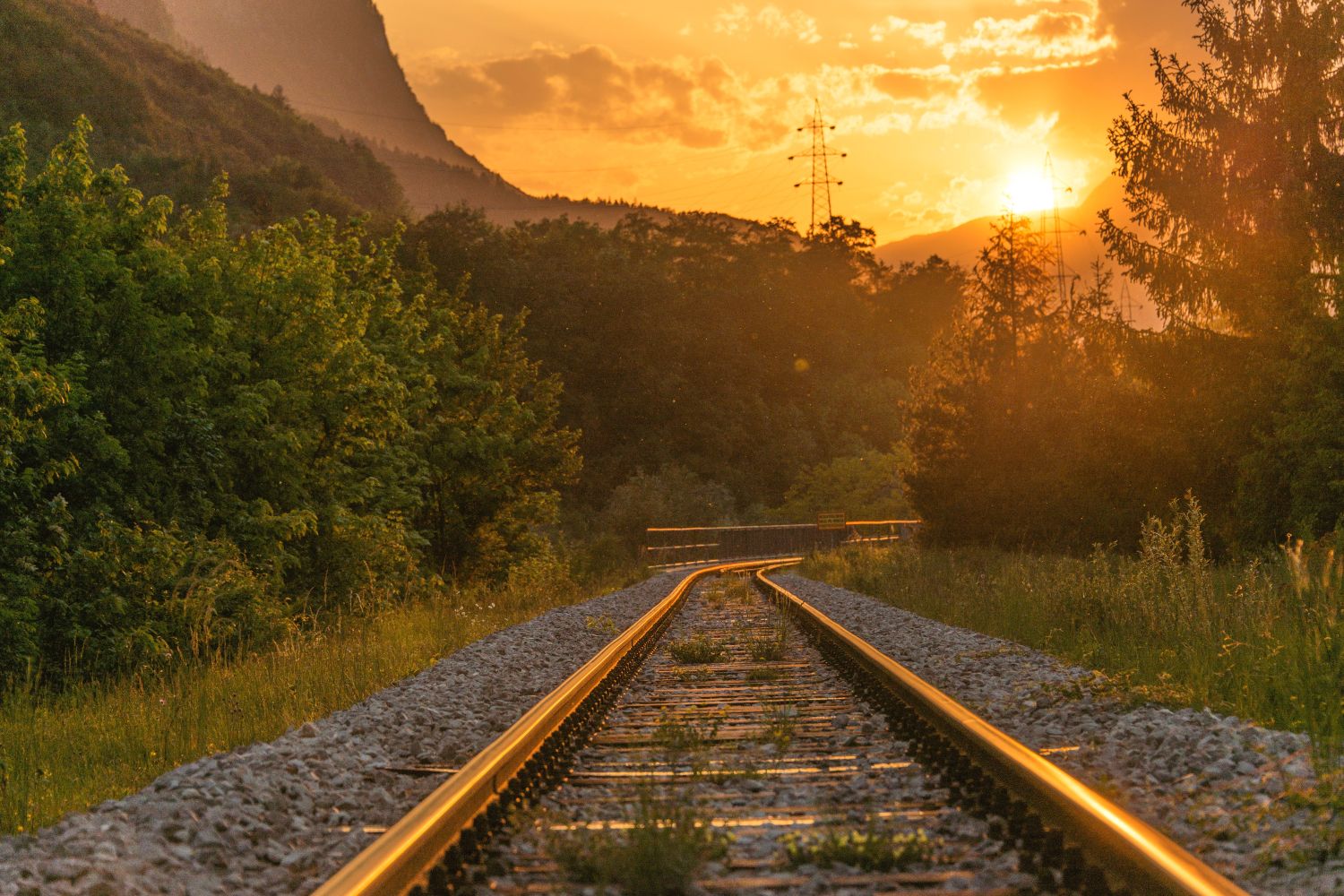 Vías de tren, estructura ferroviaria gestionada por Adif / PEXELS