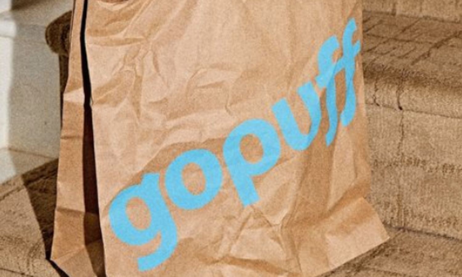 Una de las bolsas de la empresa de envíos ultrarrápidos Gopuff / INSTAGRAM