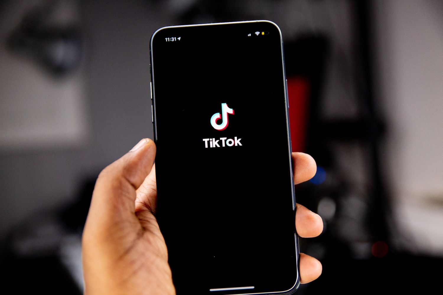 La aplicación de TikTok en un móvil / UNSPLASH