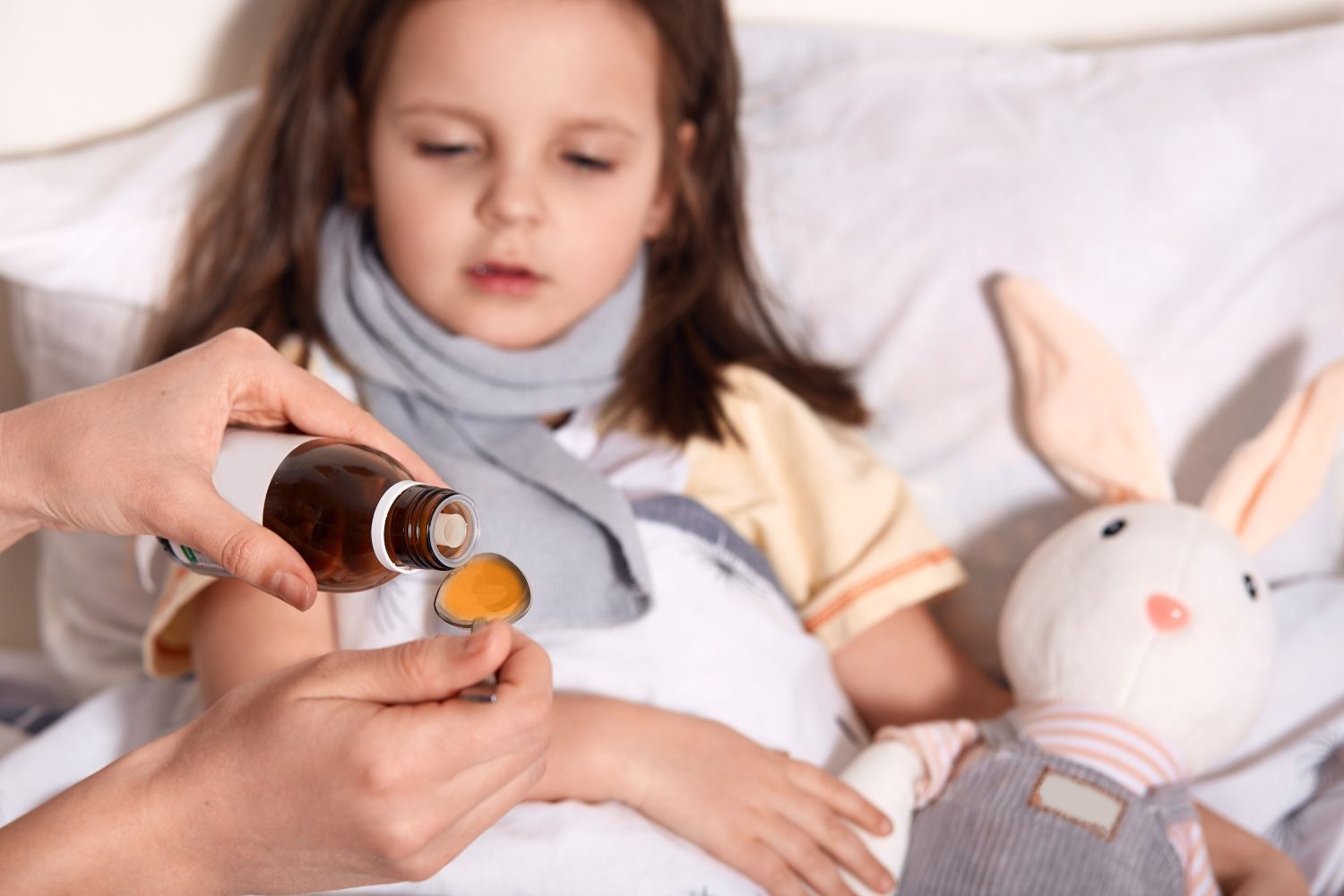 Las farmacias se quedan sin amoxicilina en pleno repunte de neumonías  infantiles