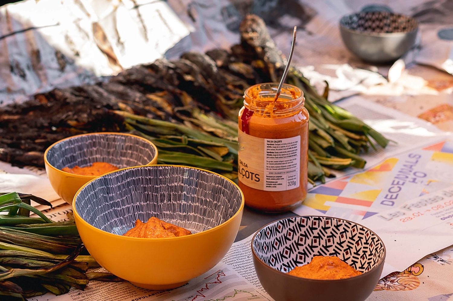 Calçots con salsa romesco / PEXELS