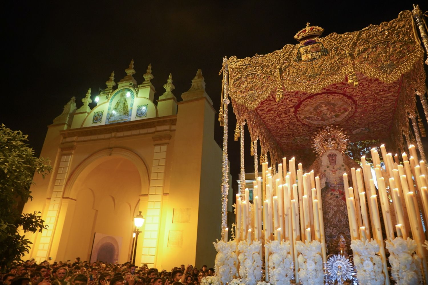 La Hermandad de la Macarena durante una Semana Santa en Sevilla / Eduardo Briones - EP