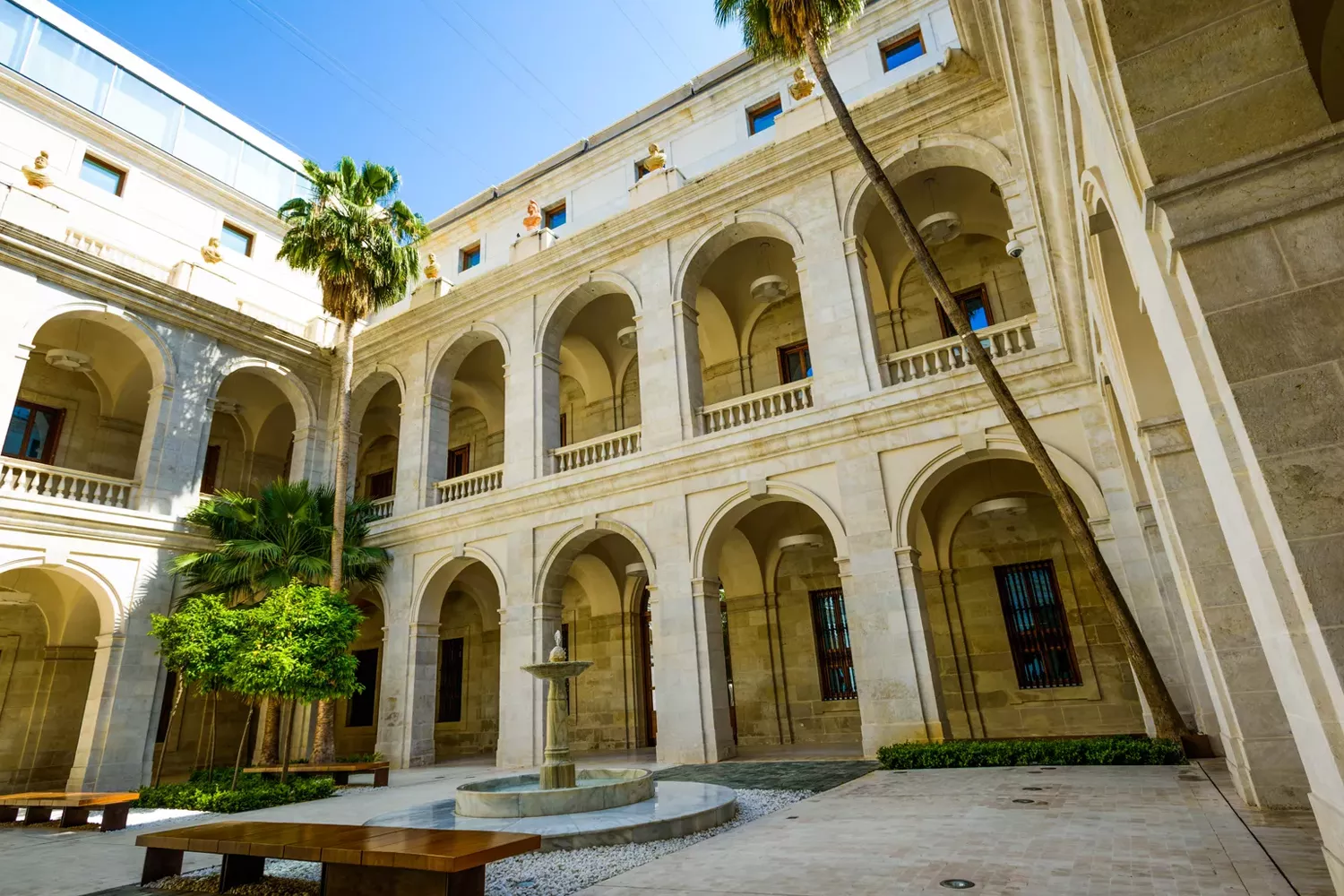 El Palacio de la Aduana, actualmente el Museo de Málaga / DIPUTACIÓN DE MÁLAGA