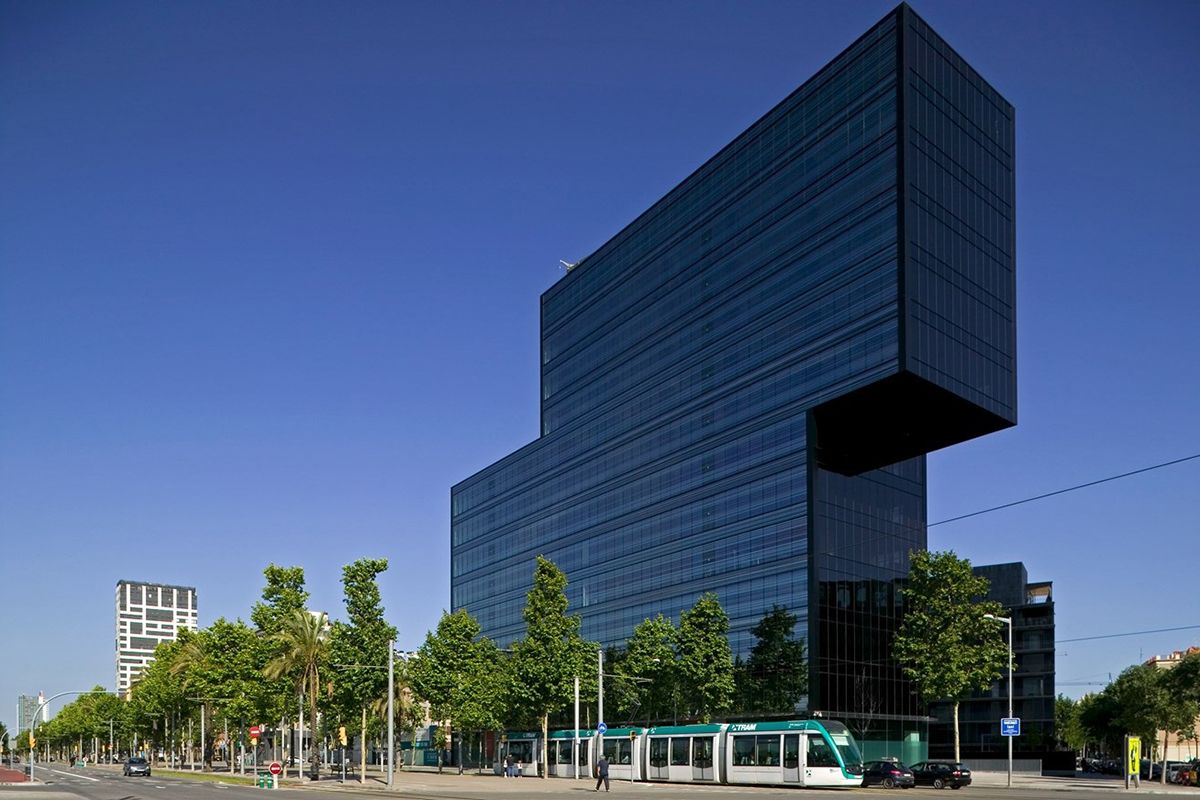 Edificio de oficinas Diagonal 123 en Barcelona / EP