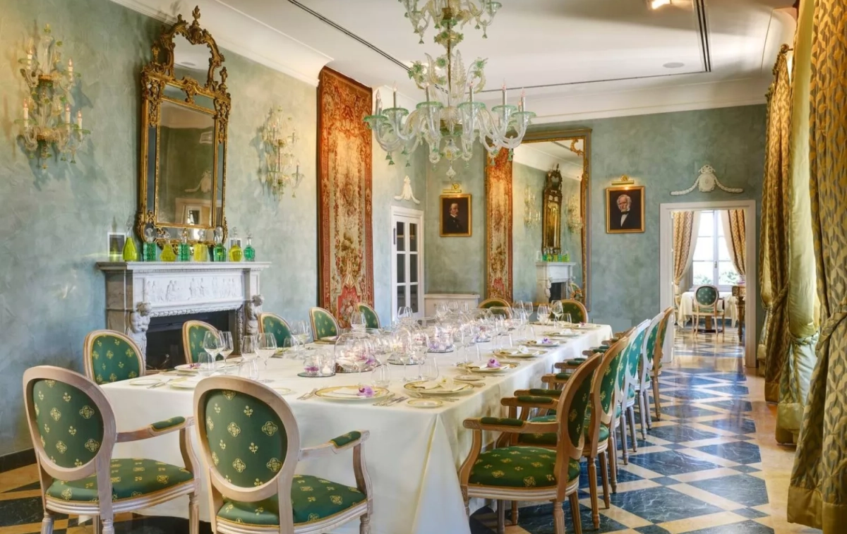 El comedor del Castillo “Dal Pozzo    AIRBNB