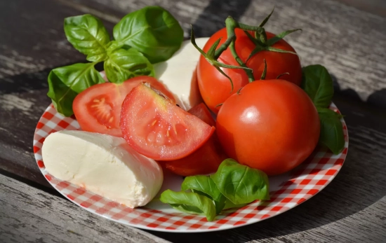 El tomate es un alimento que pocas personas conocen que se puede congelar /  PEXELS