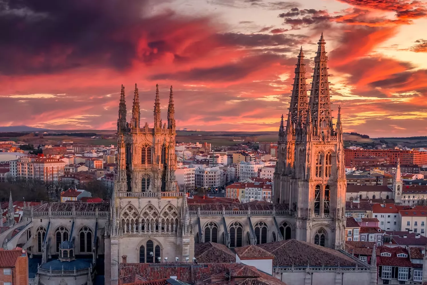 La catedral de Burgos, en Castilla y León, una de las comunidades autónomas más baratas para comprar una casa / SPAIN INFO