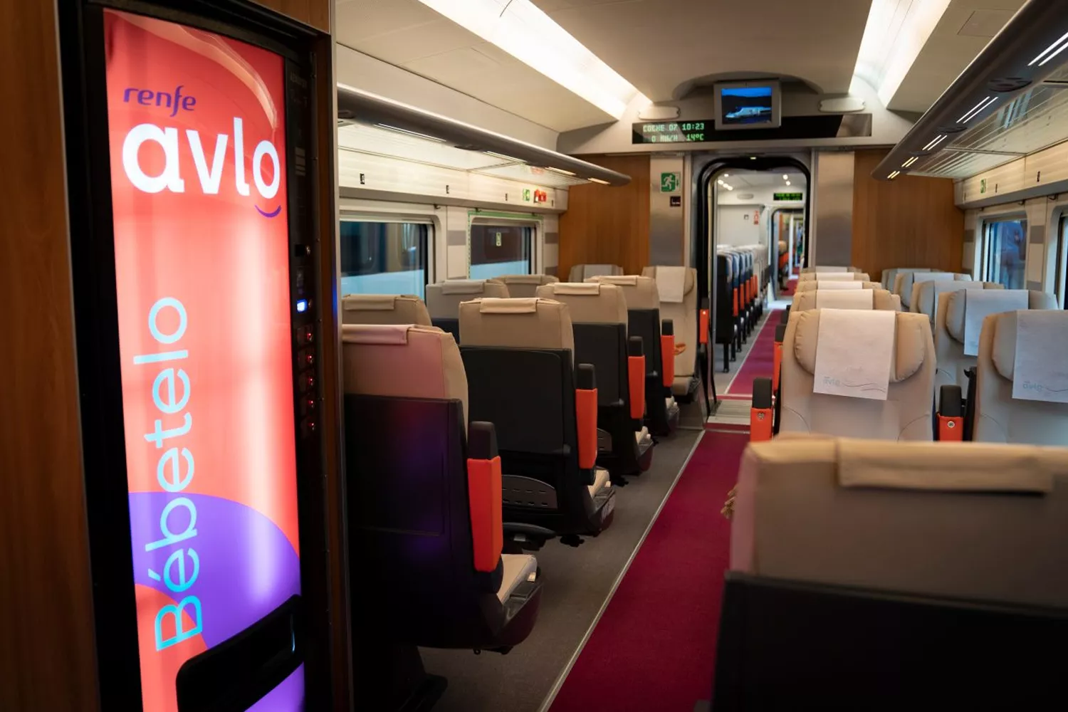 El interior de un tren Avlo RENFE