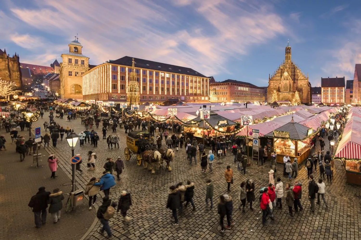 El mercadillo de Navidad en Núremberg  / GETTY IMAGES