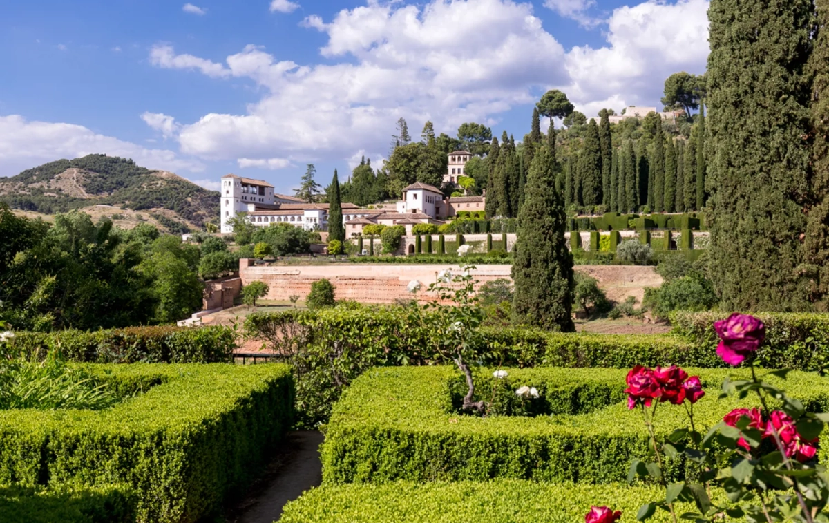 El Parador de la Alhambra, uno de los cinco mejor valorados de España / PARADORES