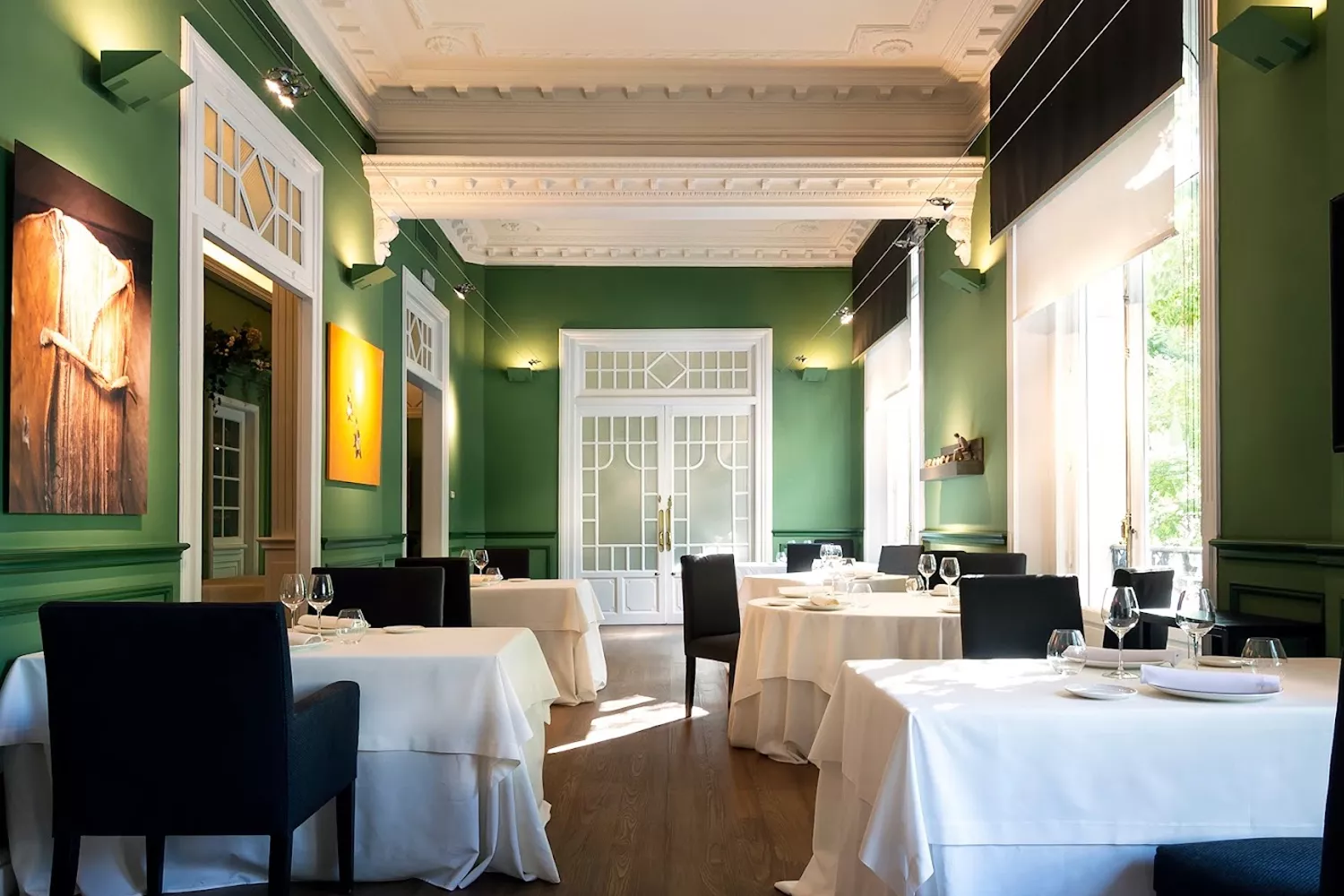 La sala del restaurante El Club Allard, en Madrid, que ha ganado una estrella Michelin en 2023 / ECA