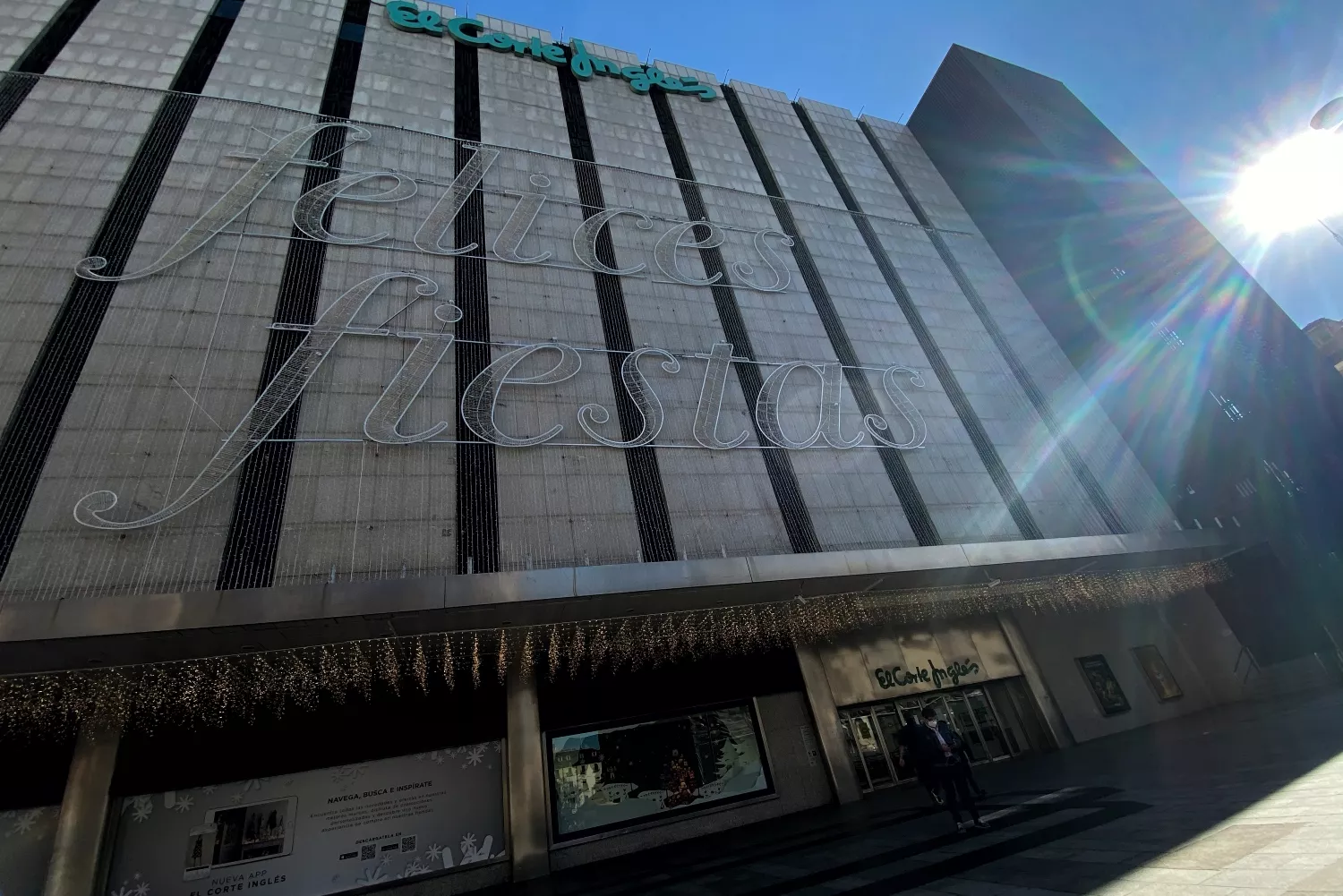 La fachada del centro comercial de El Corte Inglés / EDUARDO PARRA - EP