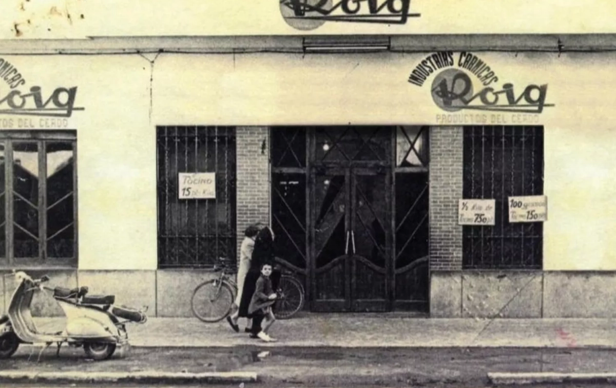 La primera tienda de Cárnicas Roig, el actual Mercadona / TWITTER