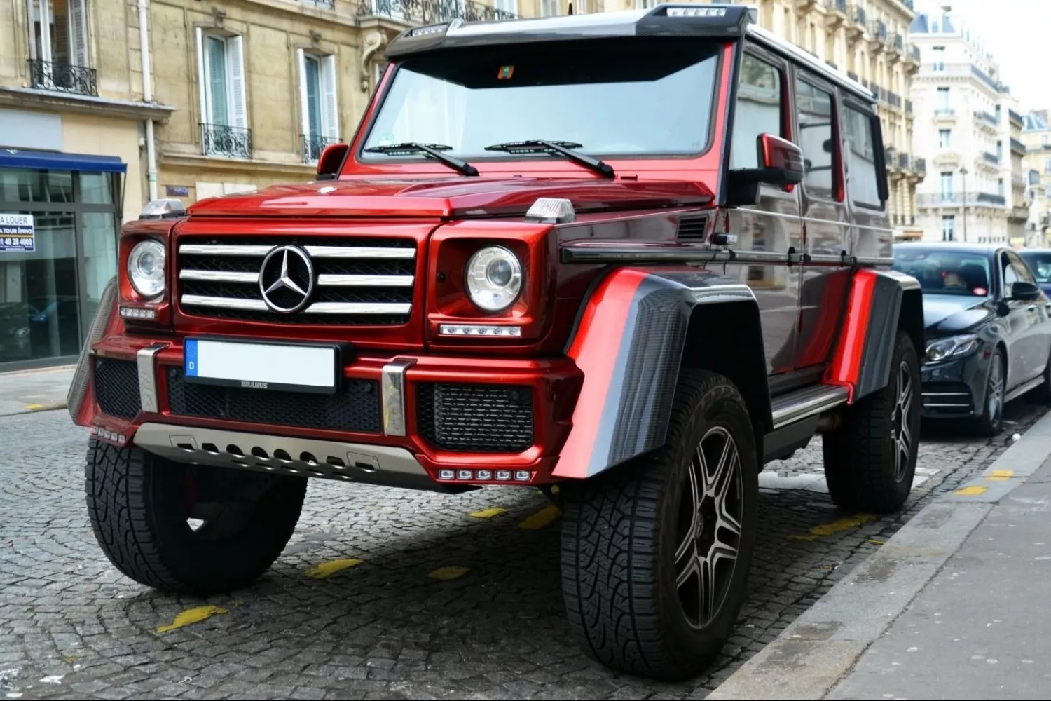 Un estudio alerta que la mitad de los coches nuevos son demasiado anchos / T&E