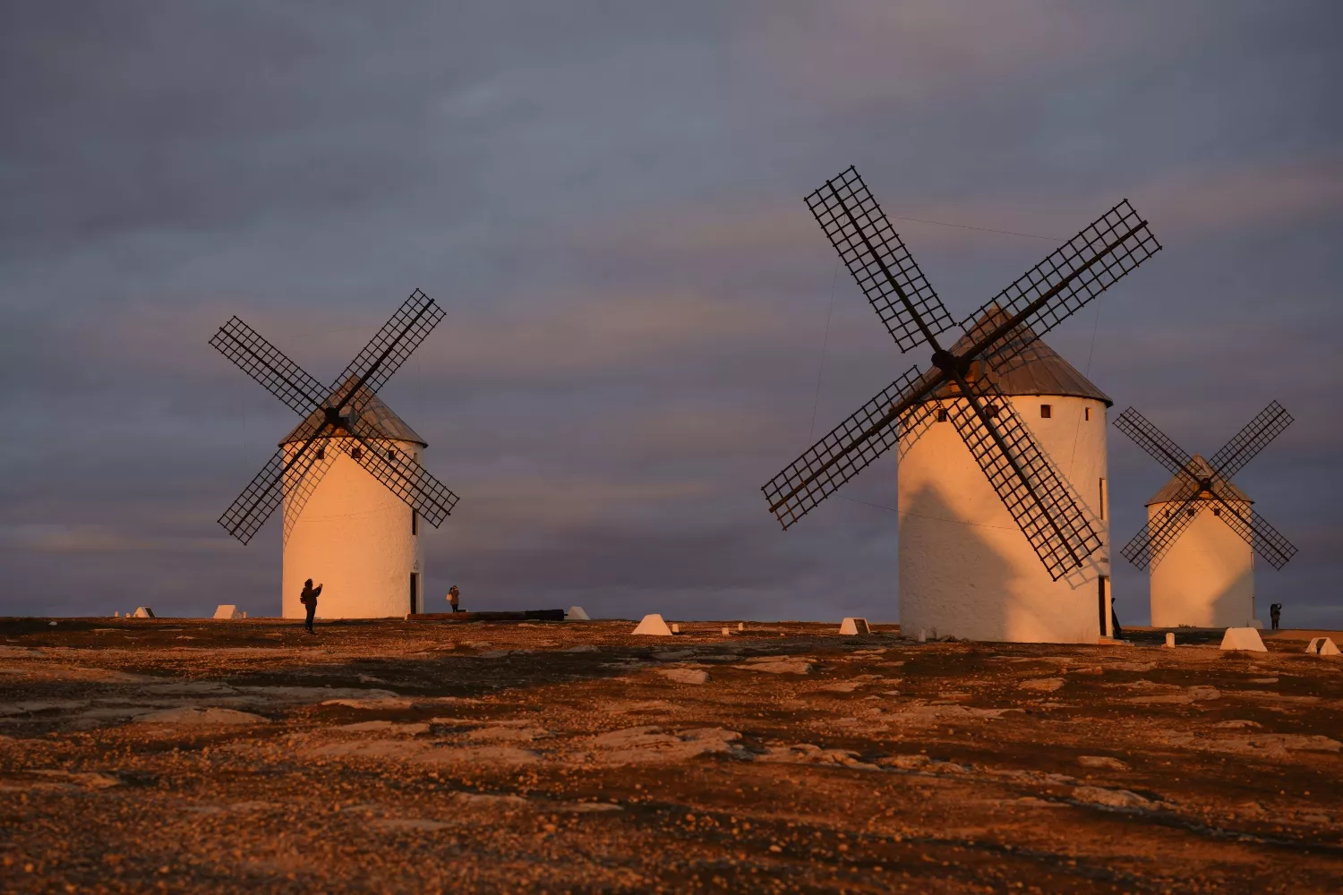 Molinos de viento en Castilla La Mancha, donde está el Parador más quijotesco de España / Rey Sotolo - EP