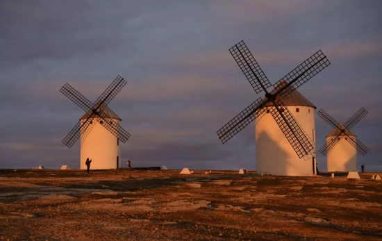 Molinos de viento en Castilla-La Mancha / Rey Sotolo - EP Molinos de viento en Castilla-La Mancha / Rey Sotolo - EP