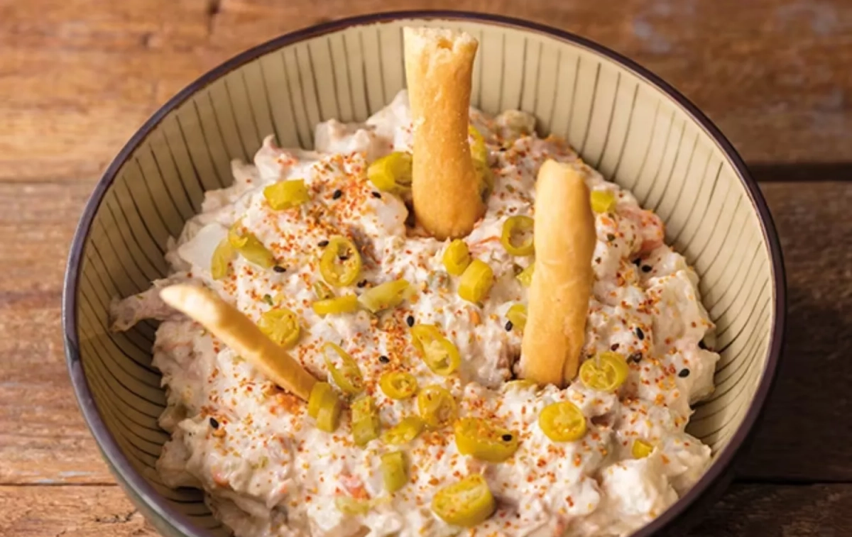 Una ensaladilla rusa elaborada con mayonesa Hellmman's / UNILEVER