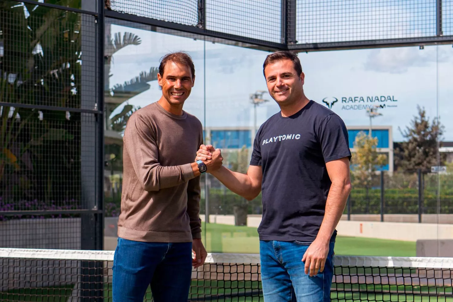 Rafa Nadal y un directivo de Playtomic / PLAYTOMIC