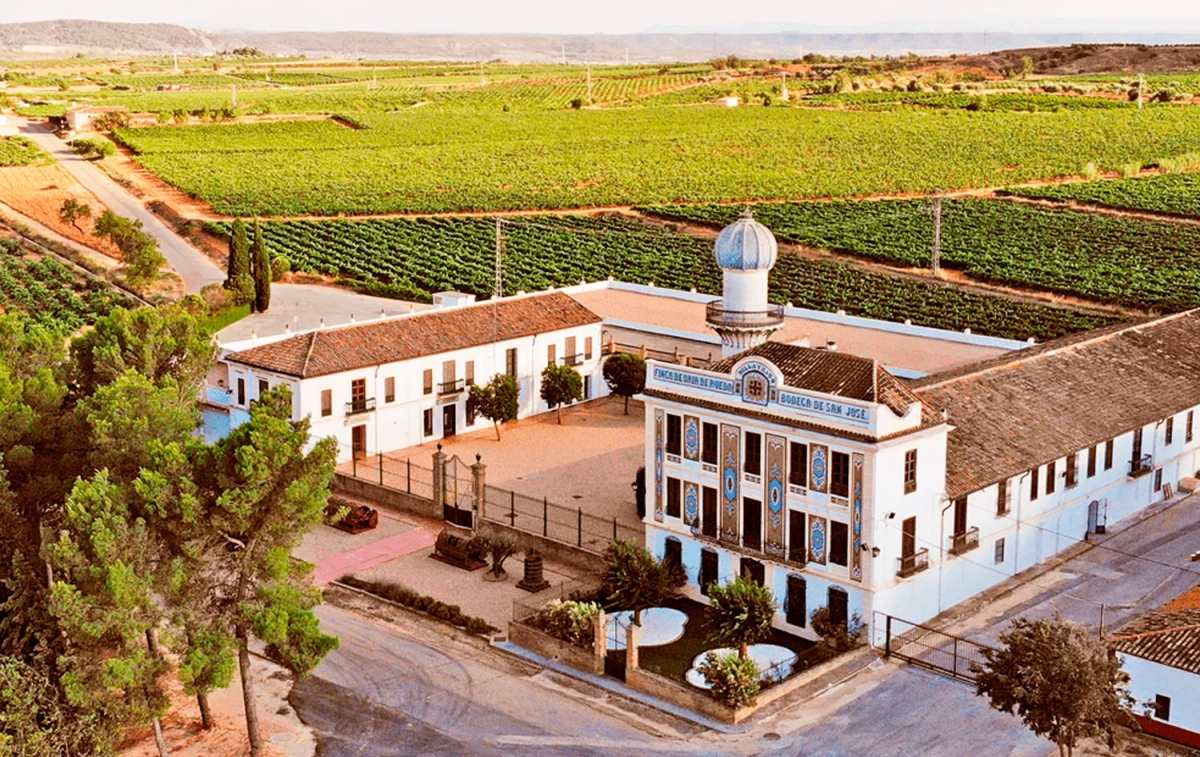 La bodega valenciana Torre Oria, donde se elabora el mejor vino de supermercado a la venta en Mercadona TORRE ORIA