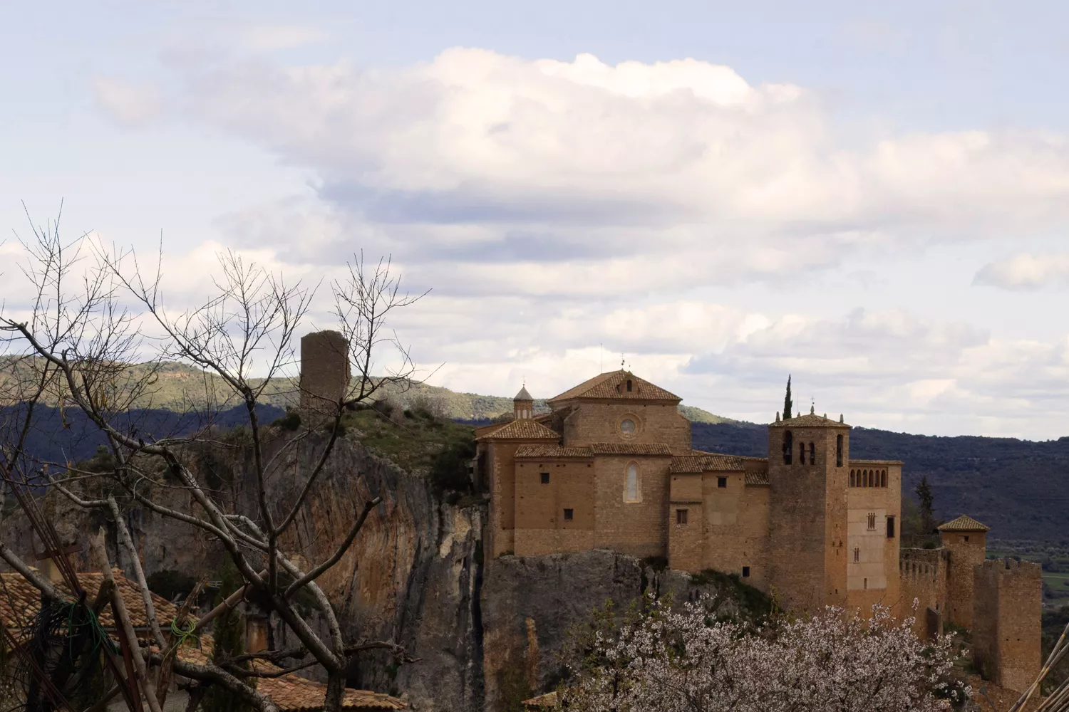 Alquézar (Huesca), uno de los pueblos olvidados de la España vacía