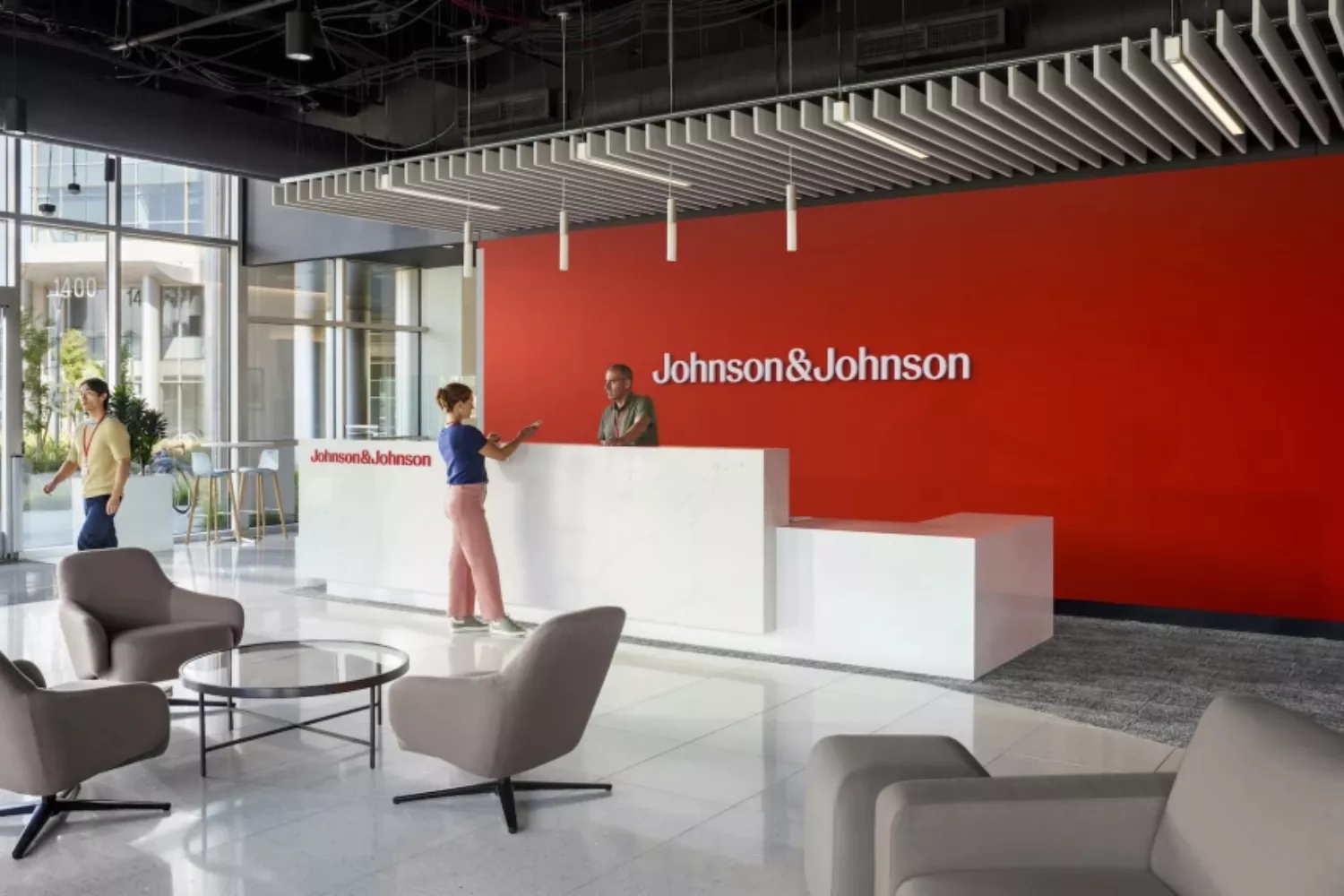 Sede de Johnson & Johnson / JOHNSON & JOHNSON