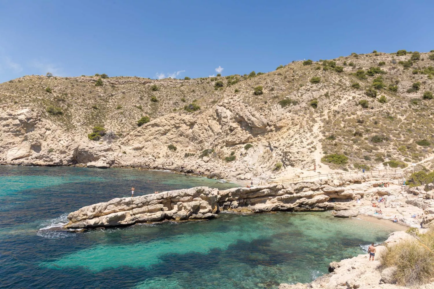 Cala de Racó del Conill en Villajoyosa, Alicante / COMUNIDAD VALENCIANA