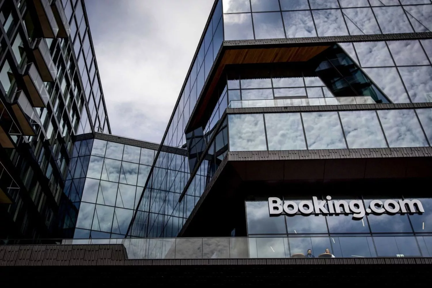 Oficinas de Booking en Ámsterdam (Países Bajos) / KOEN VAN WEEL - EFE