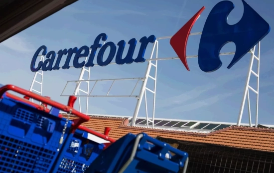 La fachada de un establecimiento de Carrefour / EFE