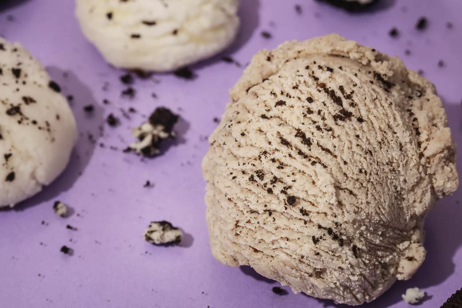 Un helado de cookies similar al de la alerta alimentaria de la Aesan / FREEPIK