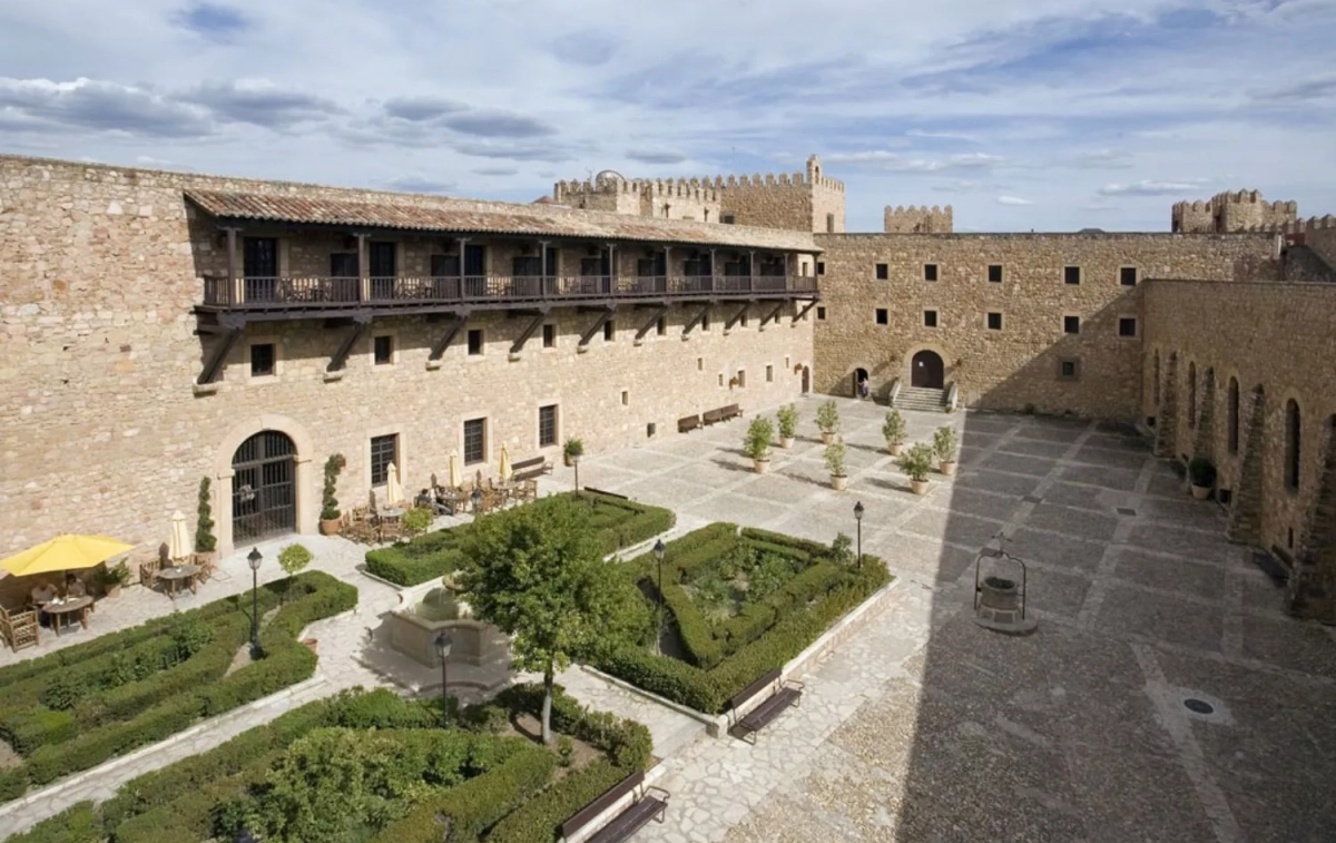 Interior del Parador / PARADORES