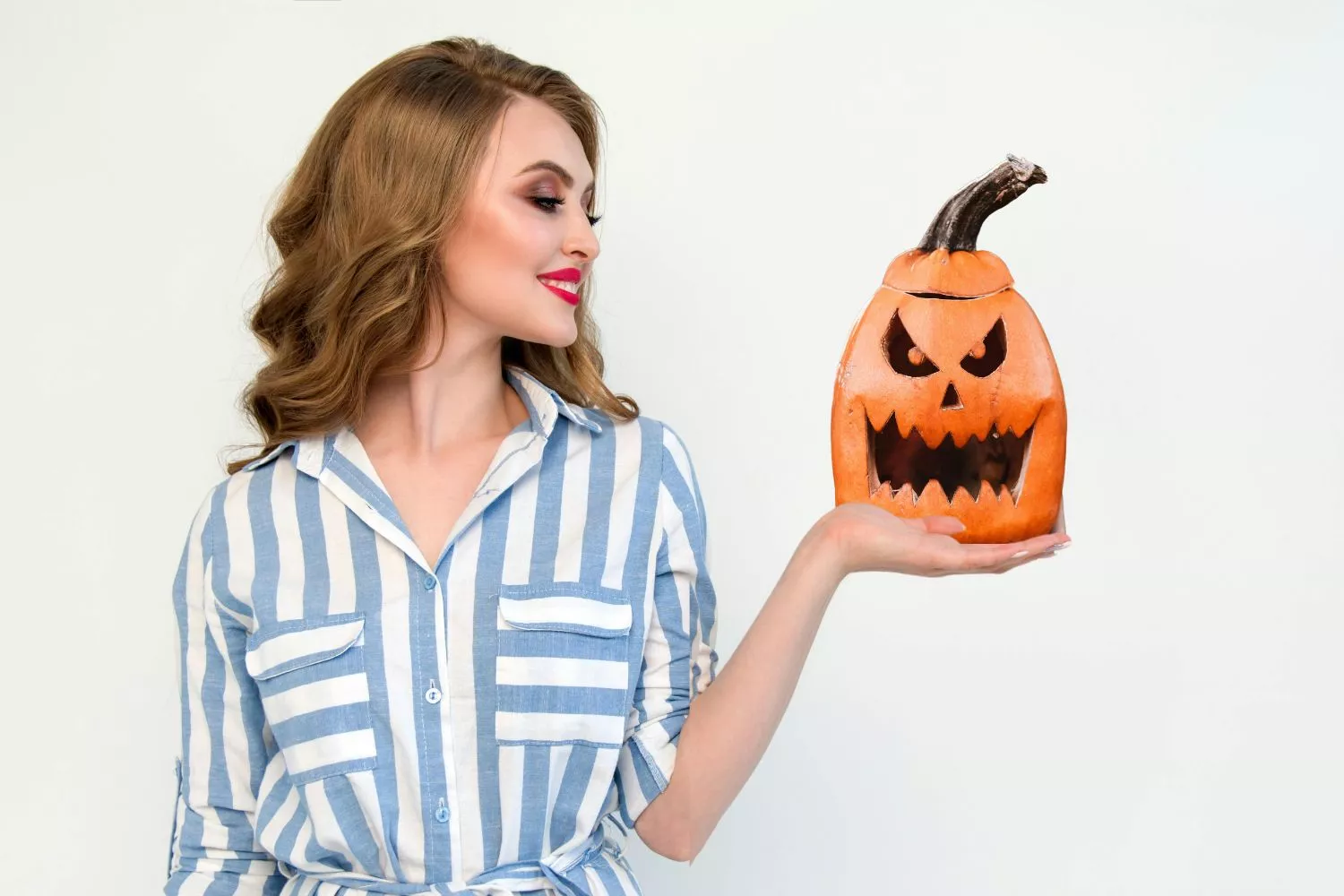 Las 4 ideas de maquillaje fáciles para Halloween con productos que tienes por casa/  Montaje CG