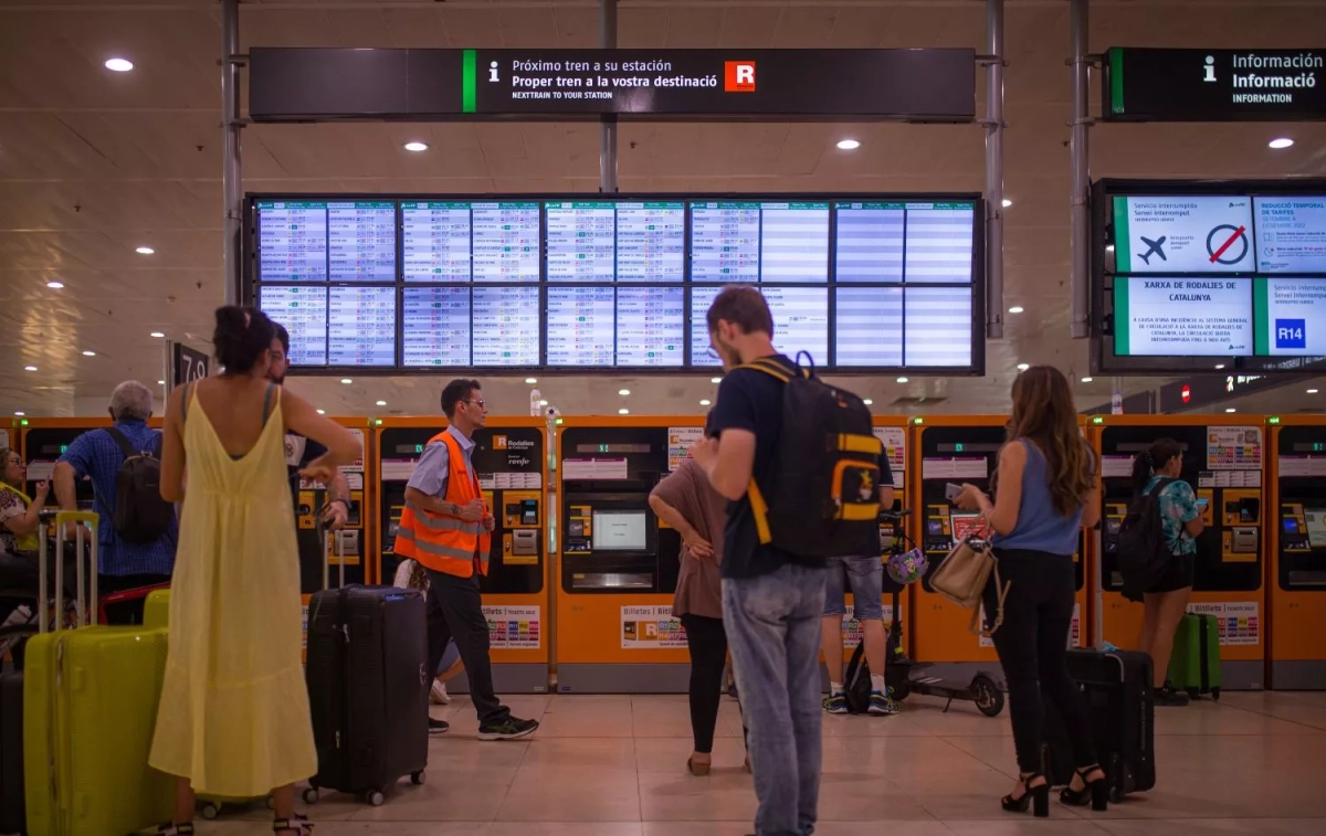 Estación de Barcelona Sants / EUROPA PRESS - LORENA SOPEÑA