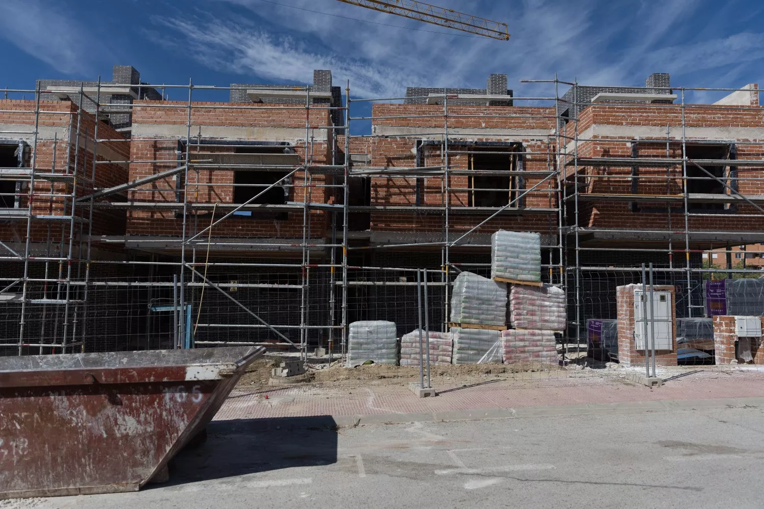 Vista general de las obras de vivienda nueva en España / Eduardo Parra - EFE