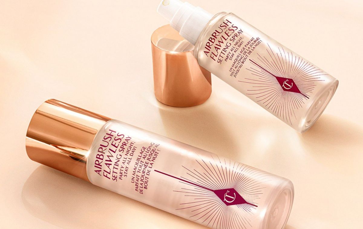 Airbrush Flawless Setting Spray de su marca 'Charlotte Tilbury'   PUIG