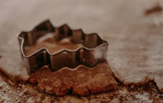 Las cenas Navideñas a menudo están llenas de dulces muy calóricos tales como turrones, galletas o mazapanes/ PEXELS