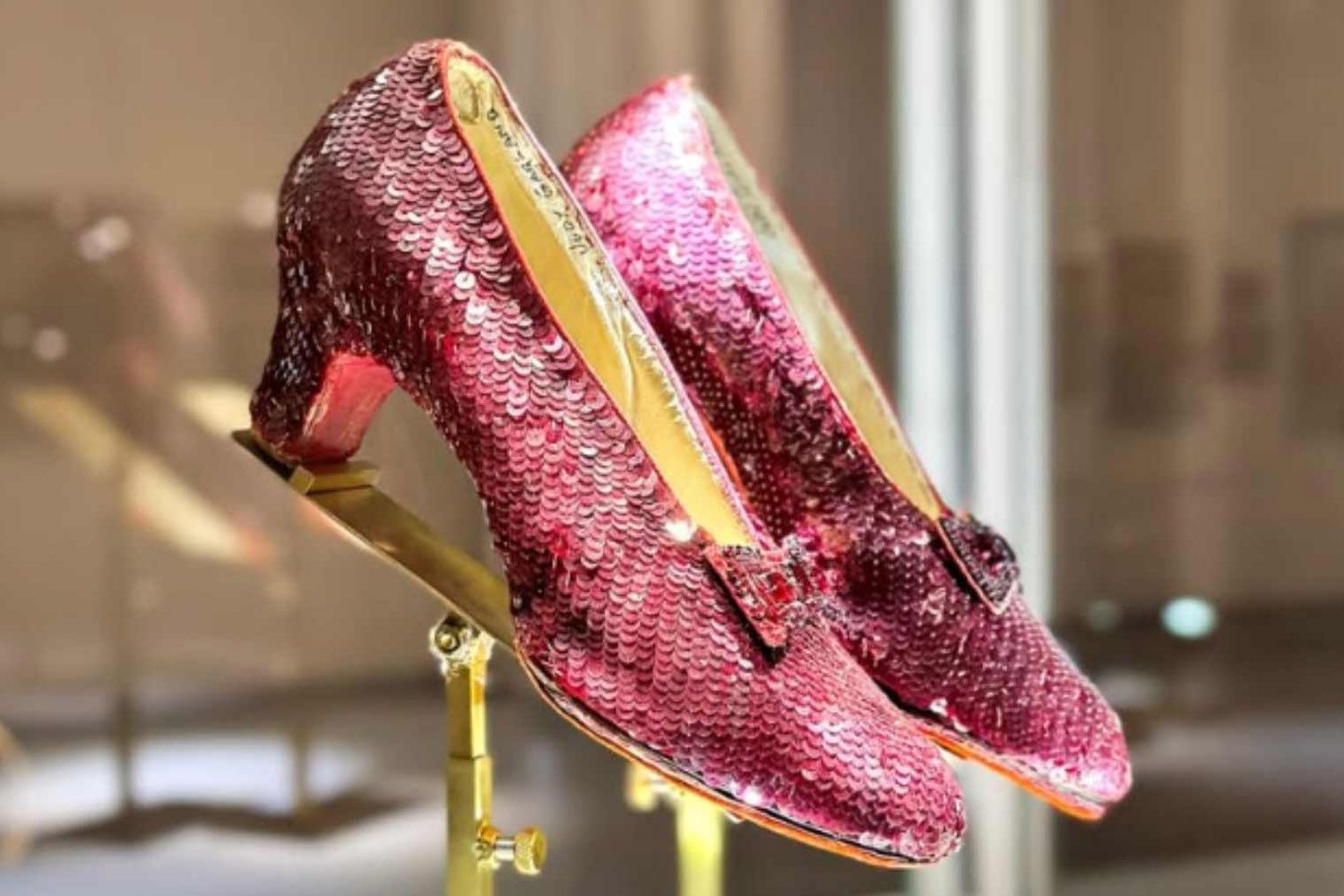 Los chapines que llevó Judy Garland en 'El Mago de Oz' HERITAGE AUCTIONS