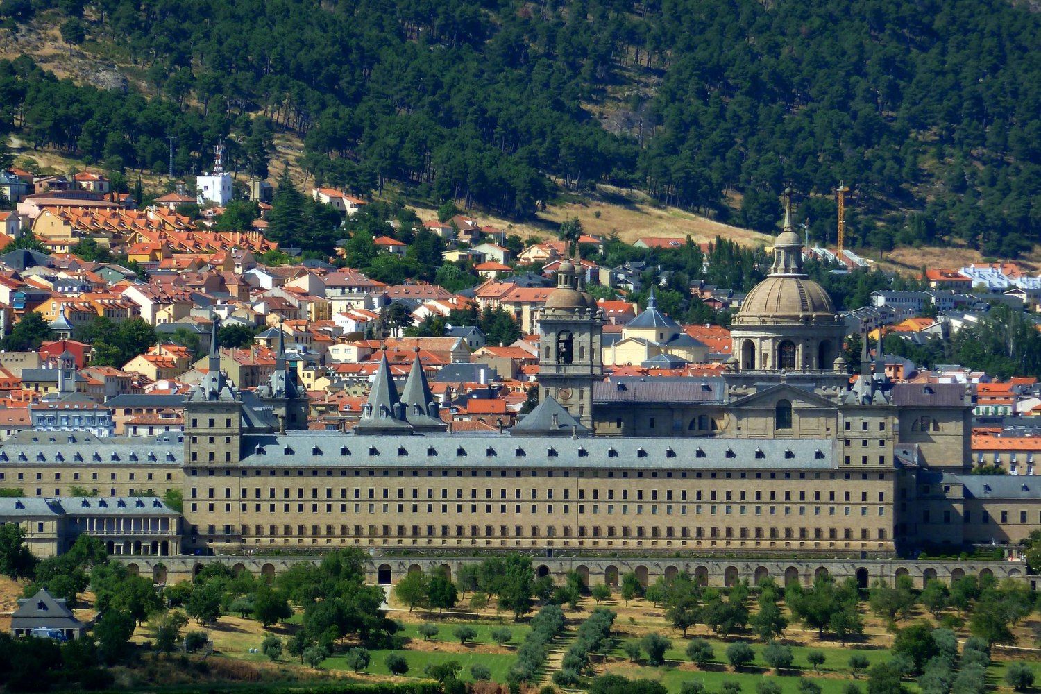 El Escorial, el municipio de la Comunidad de Madrid donde es más barato alquilar una casa / PIXABAY