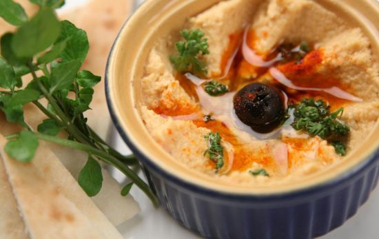 Hummus de aceitunas/ PEXELS