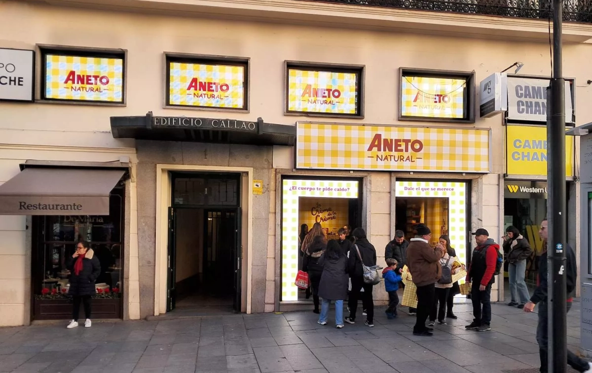 La tienda efímera de Aneto en la plaza de Callao / CG