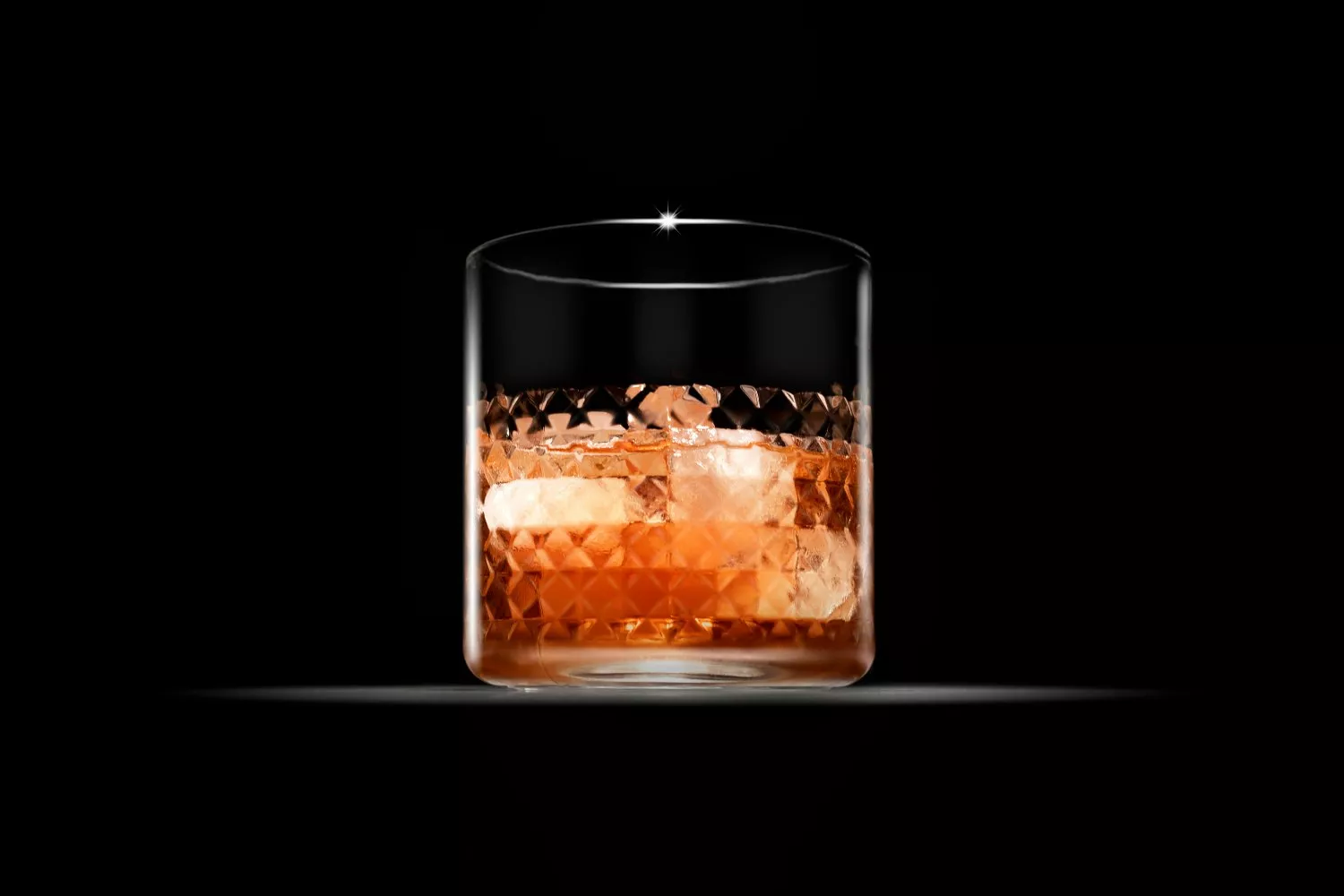 Un vaso de whisky   UNSPLASH