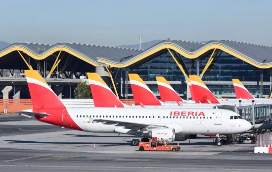 Aviones de Iberia / Gustavo Valiente - EP Aviones de Iberia / Gustavo Valiente - EP