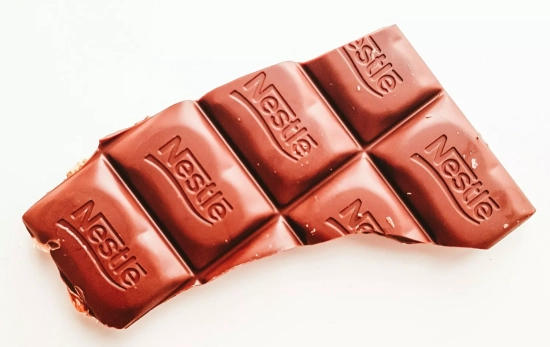 Chocolatina de Nestlé / UNSPLASH Chocolatina de Nestlé / UNSPLASH