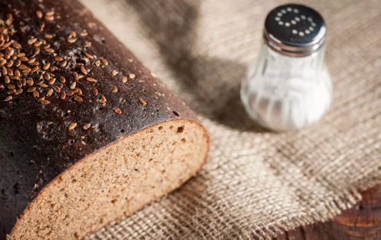 Una hogaza de pan integral/ CANVA Una hogaza de pan integral/ CANVA