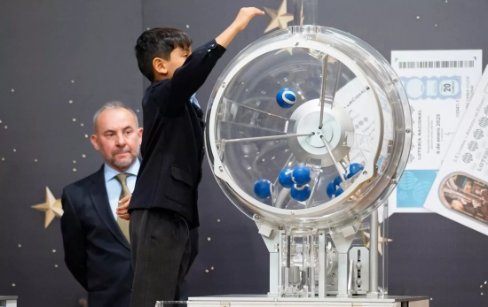 Celebración del Sorteo de la lotería del Niño 2025 / EP Celebración del Sorteo de la lotería del Niño 2025 / EP