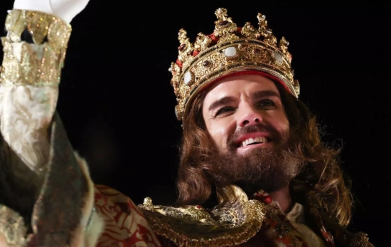 El Rey Gaspar en la Cabalgada madrileña retransmitida por RTVE/ EFE El Rey Gaspar en la Cabalgada madrileña retransmitida por RTVE/ EFE