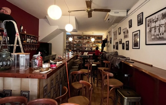 Últimos preparativos para la reapertura del Bar San Jorge de Mahón / CEDIDA Últimos preparativos para la reapertura del Bar San Jorge de Mahón / CEDIDA