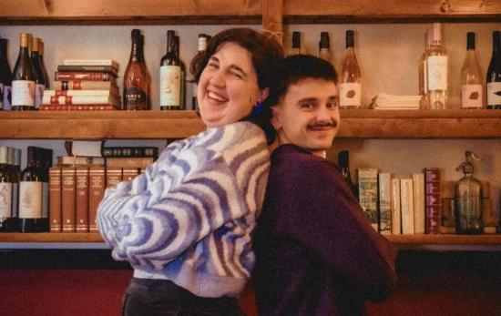 Irea Gallastegui y Patxo Uribe, los nuevos dueños del Bar San Jorge / CEDIDA Irea Gallastegui y Patxo Uribe, los nuevos dueños del Bar San Jorge / CEDIDA