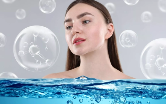 Creatividad relativa al colágeno marino y sus beneficios/ Montaje Consumidor Global Creatividad relativa al colágeno marino y sus beneficios/ Montaje Consumidor Global