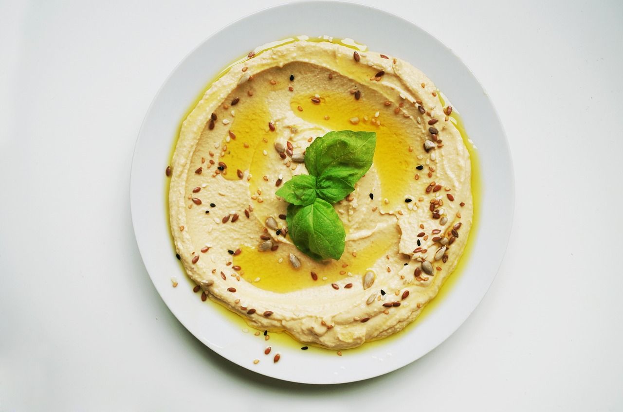 Un plato de hummus / PIXABAY